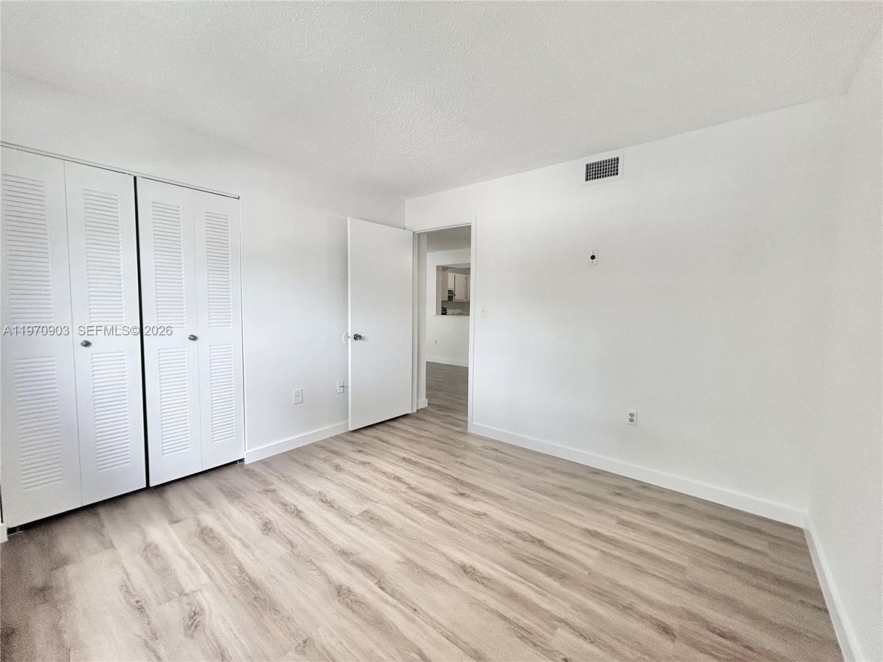 400 W Palm Cir W , Unit 201, Pembroke Pines, FL 33025 Photo