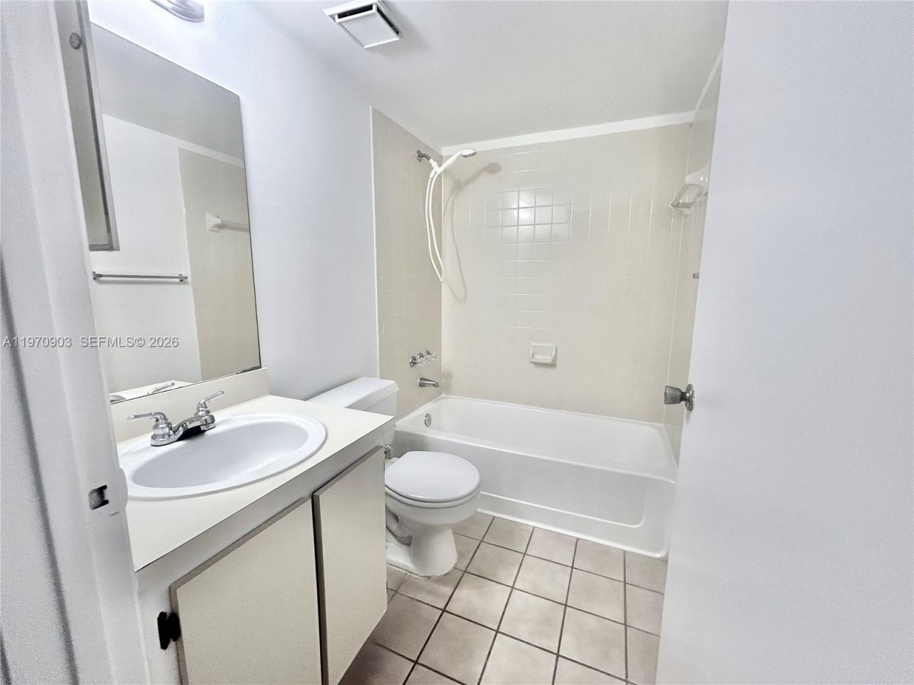 400 W Palm Cir W , Unit 201, Pembroke Pines, FL 33025 Photo