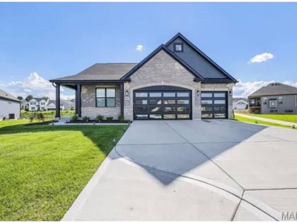 535 Crail Court, Dardenne Prairie, MO 63368