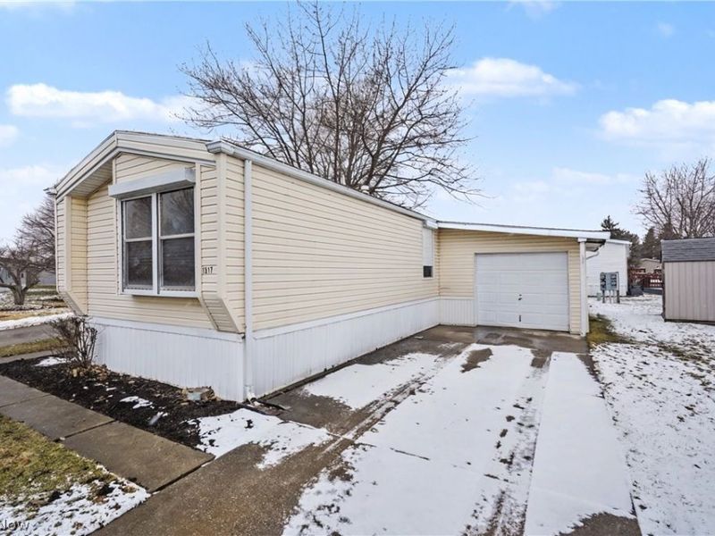 1517 Lady Anne, Streetsboro, OH 44241 Photo 1