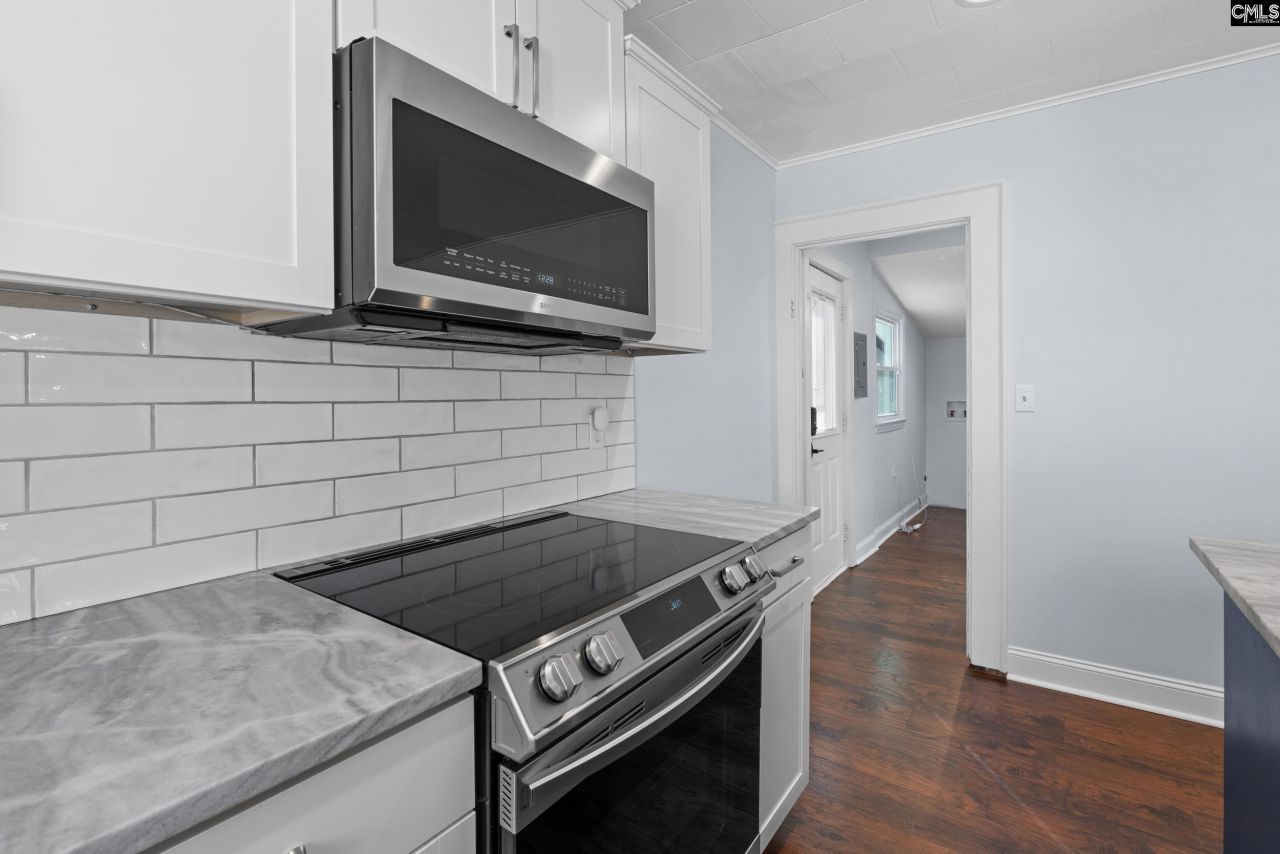 5214 Echo Valley Drive  Photo 10