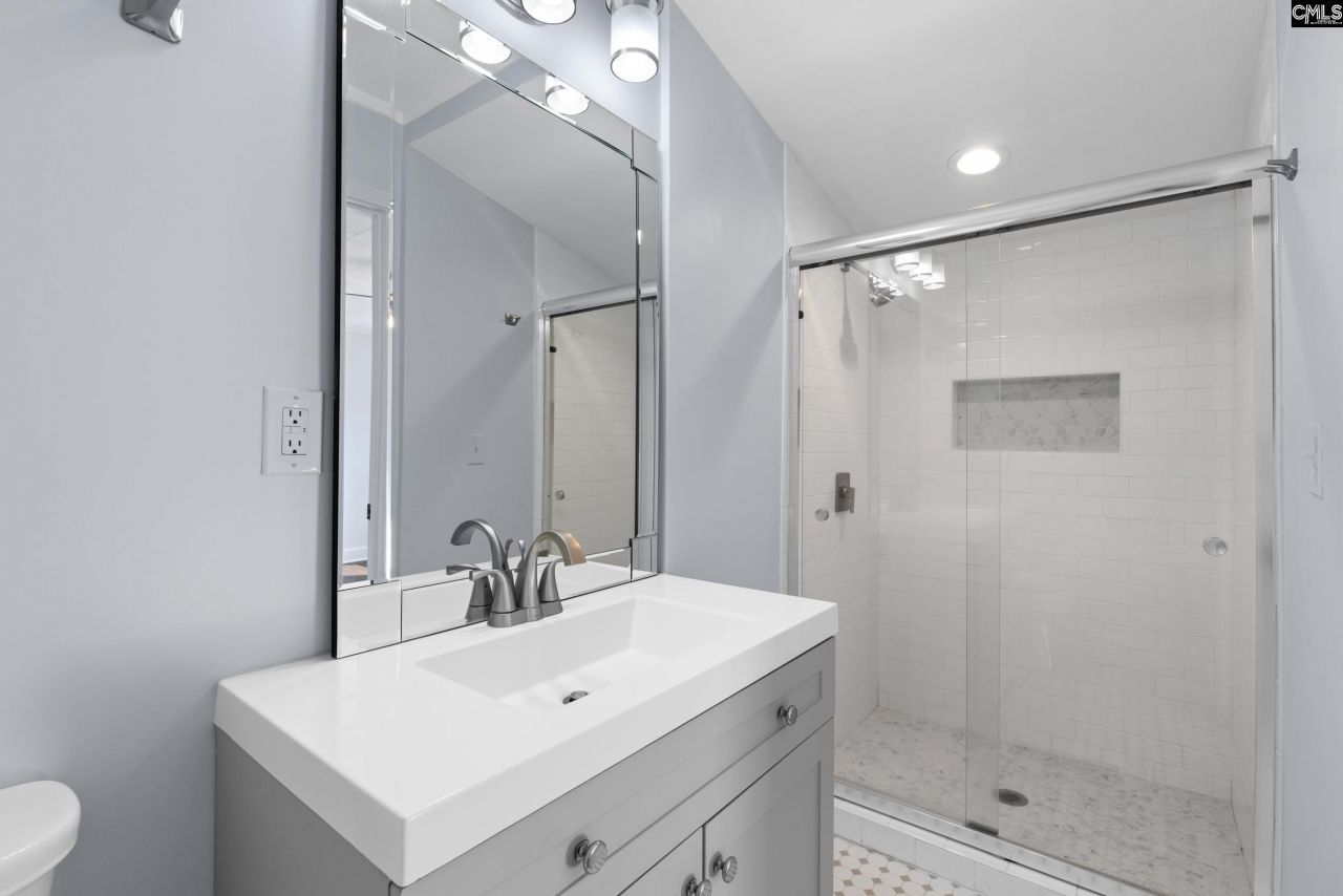 5214 Echo Valley Drive  Photo 15