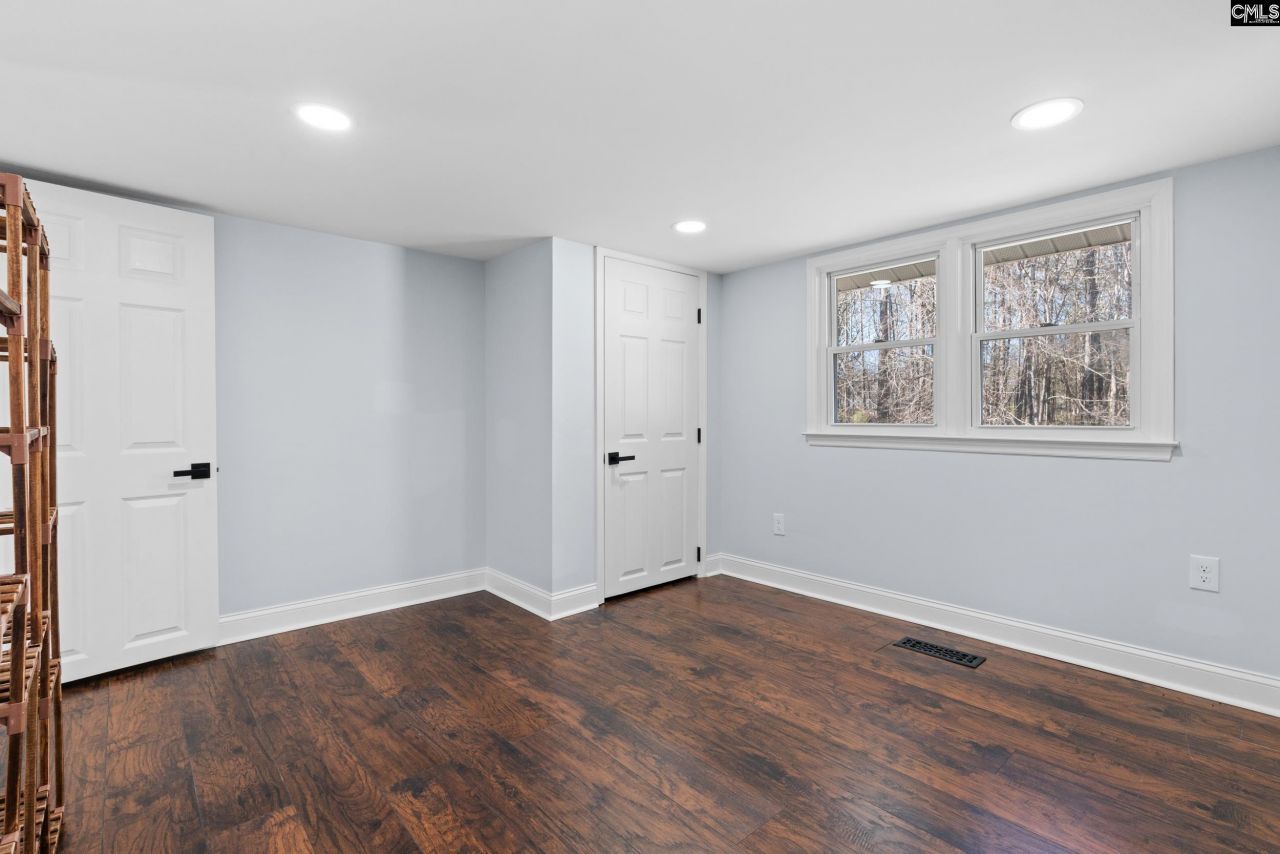 5214 Echo Valley Drive  Photo 24