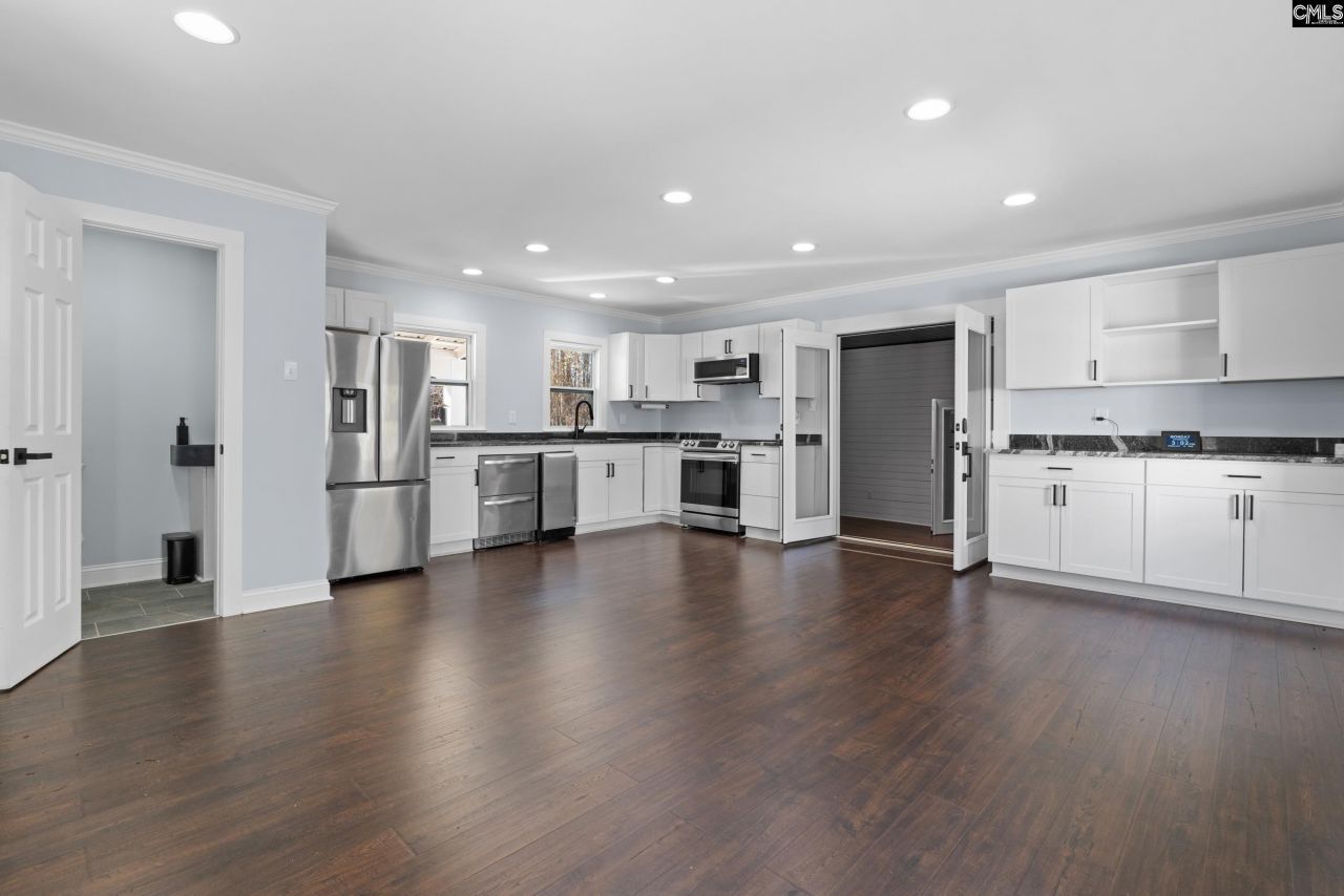 5214 Echo Valley Drive  Photo 29