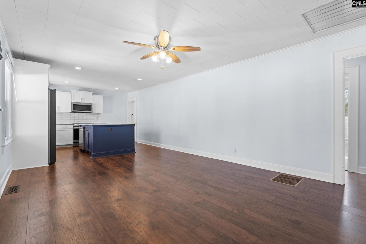 5214 Echo Valley Drive  Photo 6