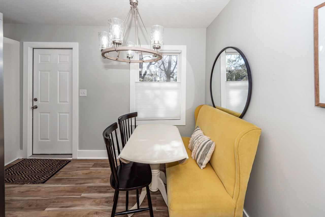 1511 Larry Street Photo 18