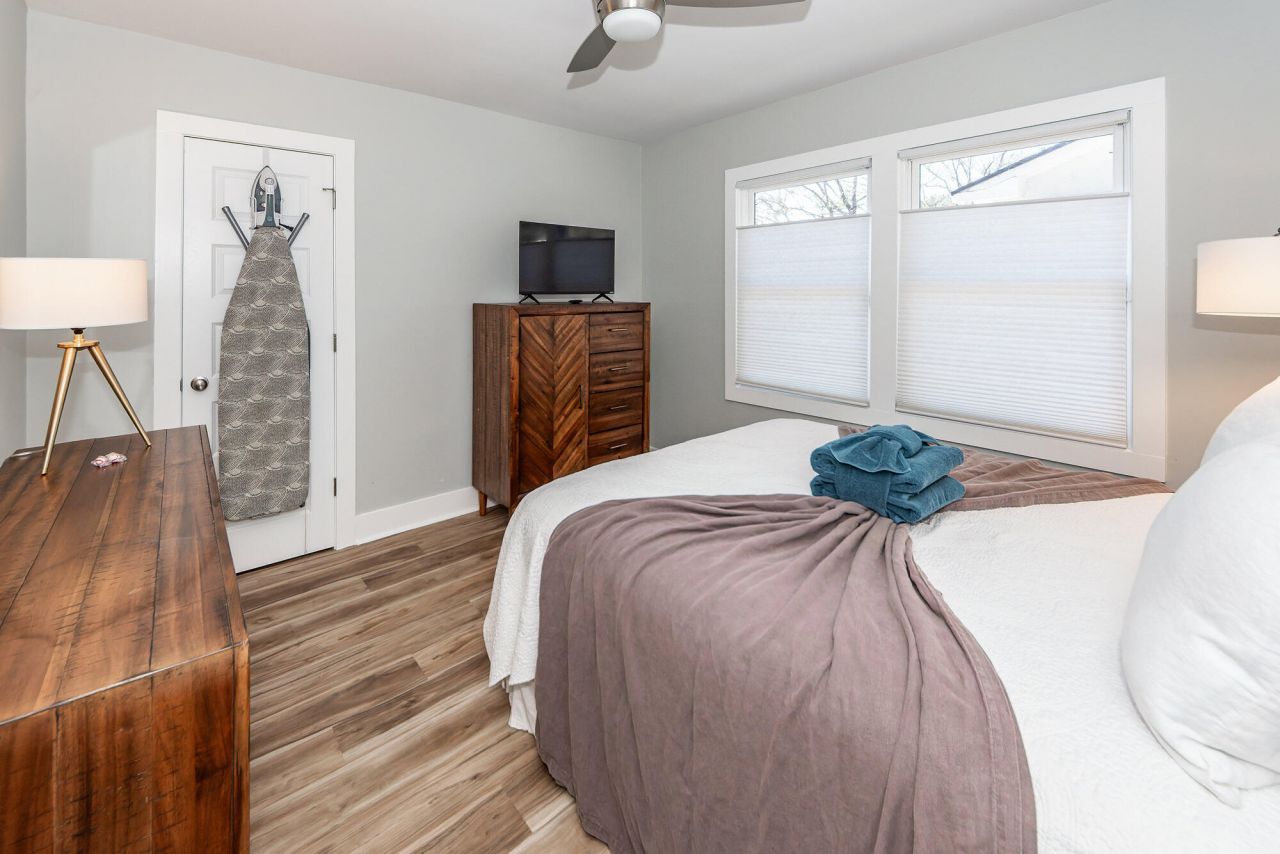 1511 Larry Street Photo 21