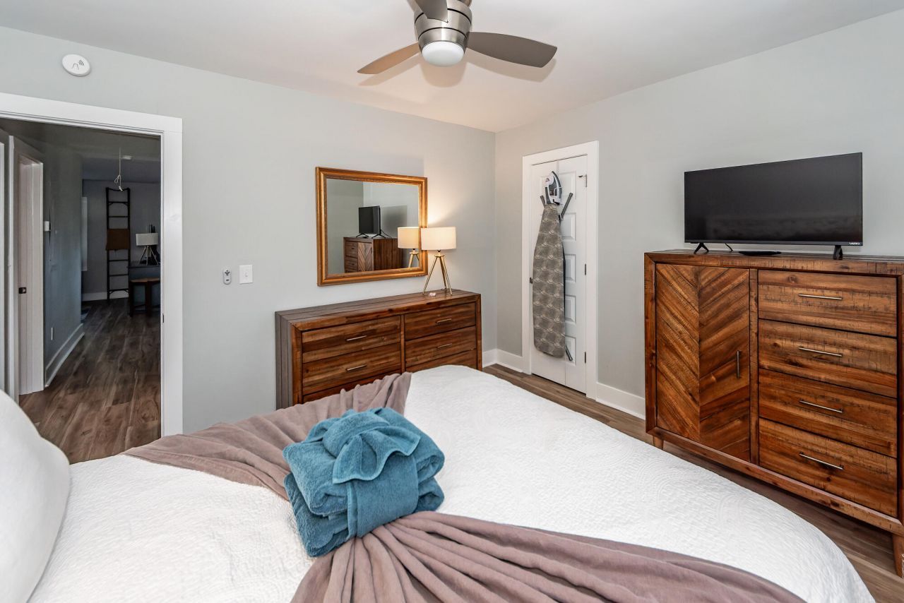 1511 Larry Street Photo 22