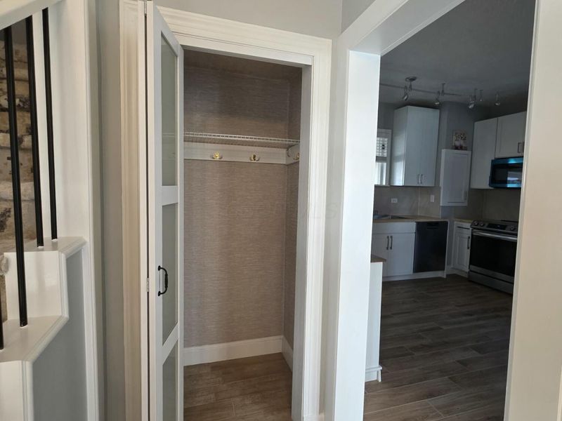 2195 Dresden Street, Columbus, OH 43211 Photo 14