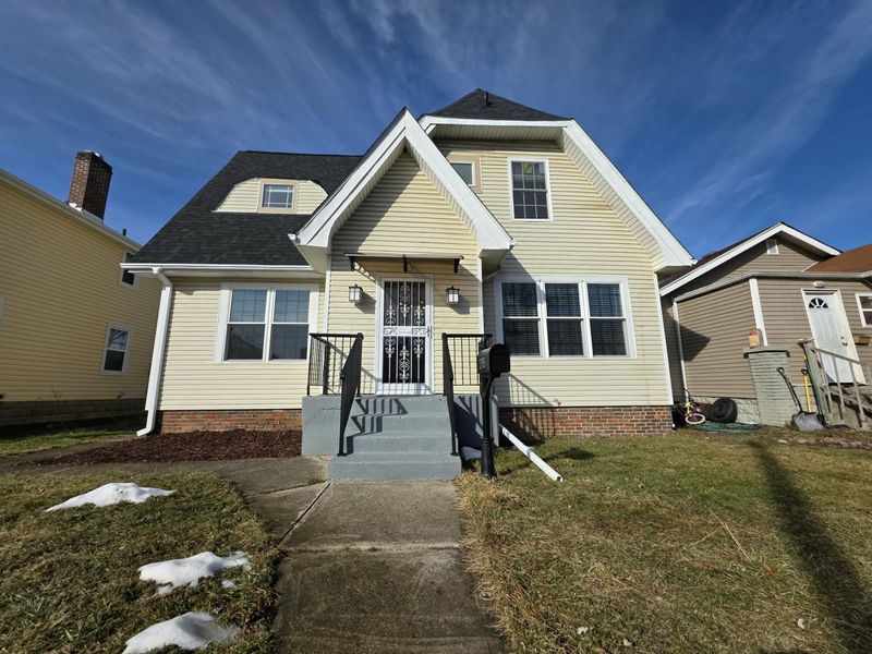 2195 Dresden Street, Columbus, OH 43211 Photo 2