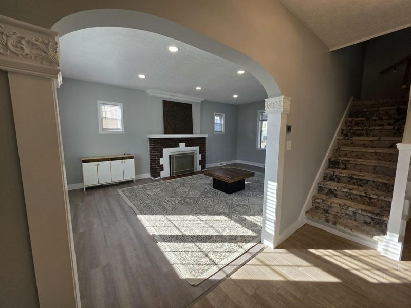 2195 Dresden Street, Columbus, OH 43211 Photo 9