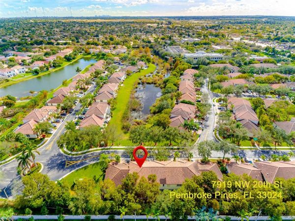 7919 NW 20th St , Pembroke Pines, FL 33024