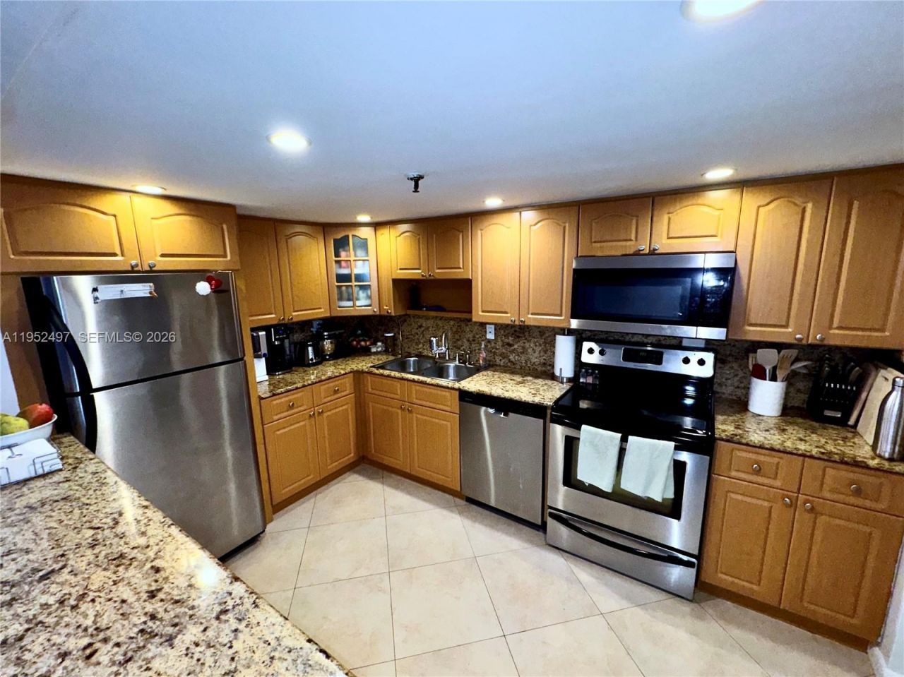 2401 Collins Ave, Unit 509, Miami Beach, FL 33140 Photo