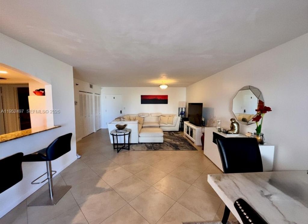2401 Collins Ave, Unit 509, Miami Beach, FL 33140 Photo