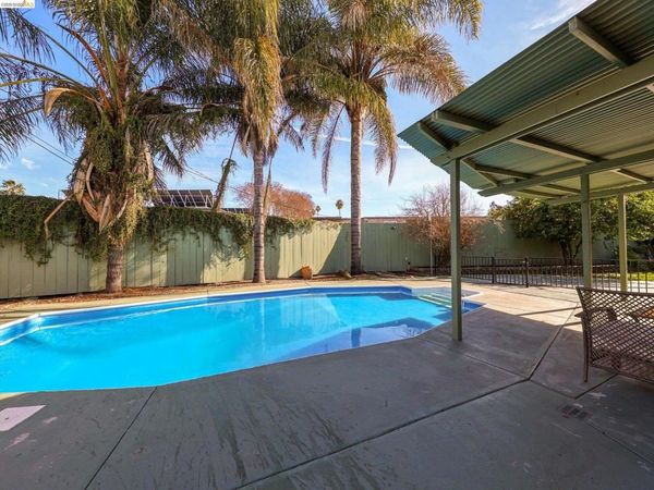 1134 1134 Lovell Ct, Concord, CA 94520