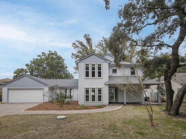 16298 North Shore Dr, Pensacola, FL 32507