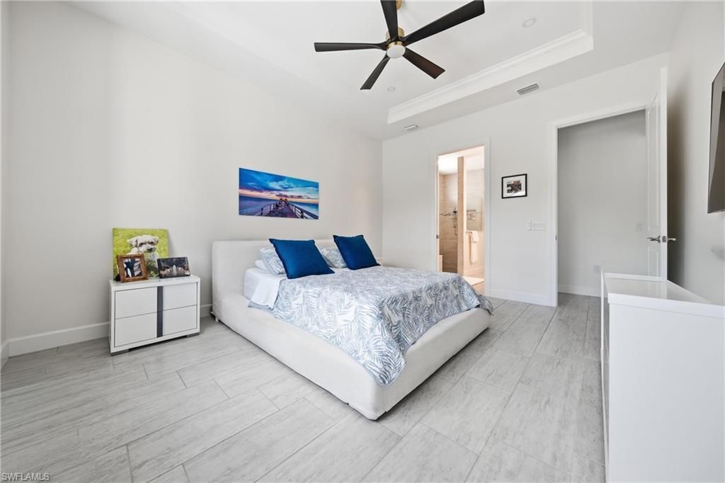 2718 Aviamar Cir, Naples, FL 34114 Photo