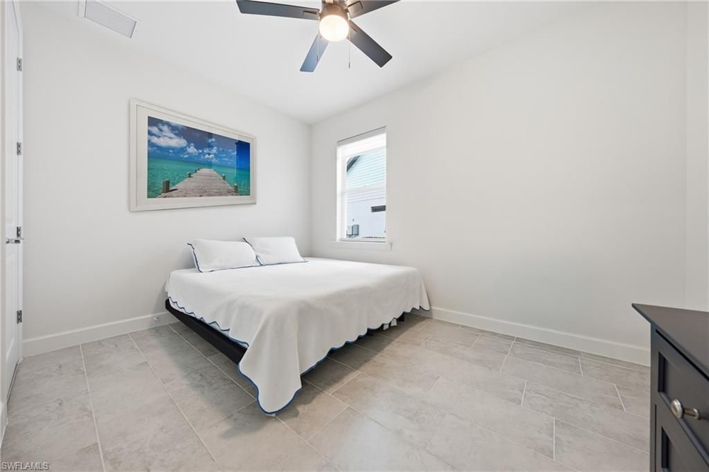 2718 Aviamar Cir, Naples, FL 34114 Photo