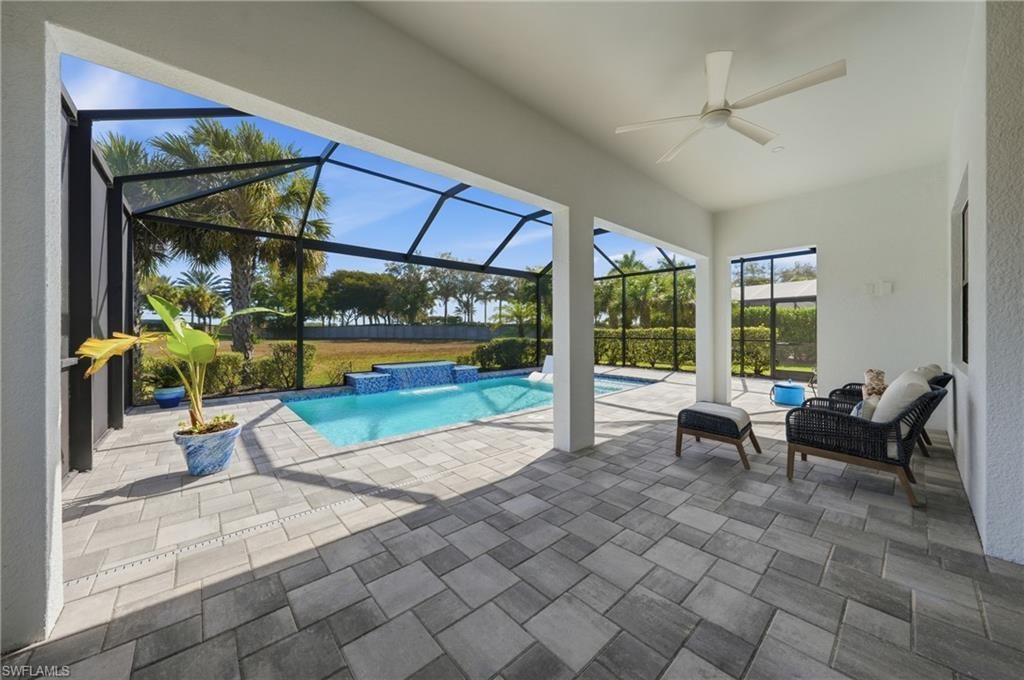 2718 Aviamar Cir, Naples, FL 34114 Photo