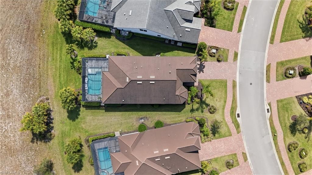 2718 Aviamar Cir, Naples, FL 34114 Photo
