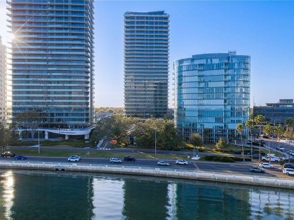 3015 S YSABELLA AVENUE, Unit 1601, TAMPA, FL 33629