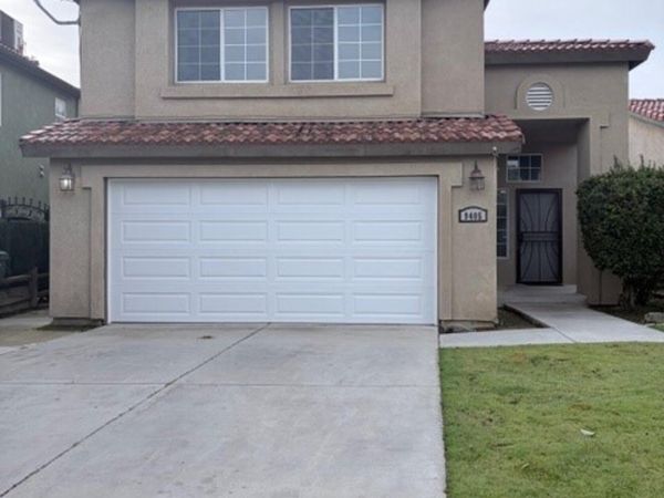 9405 Salinger St, Bakersfield, CA 93311