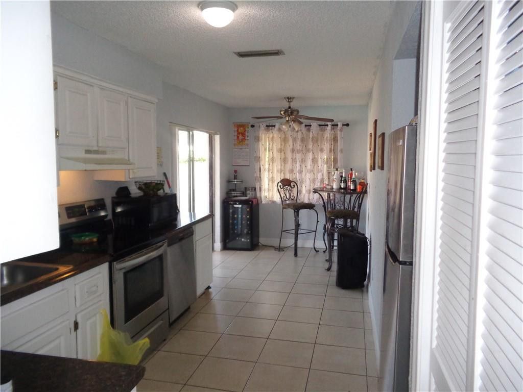 9571 Sunset Strip, Sunrise, FL 33322 Photo