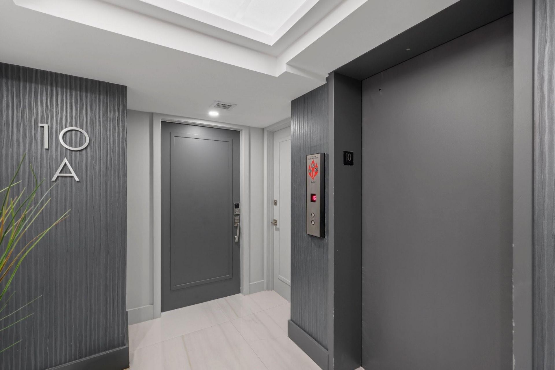 2800 E Sunrise Boulevard, Unit 10A, Fort Lauderdale, FL 33304 Photo