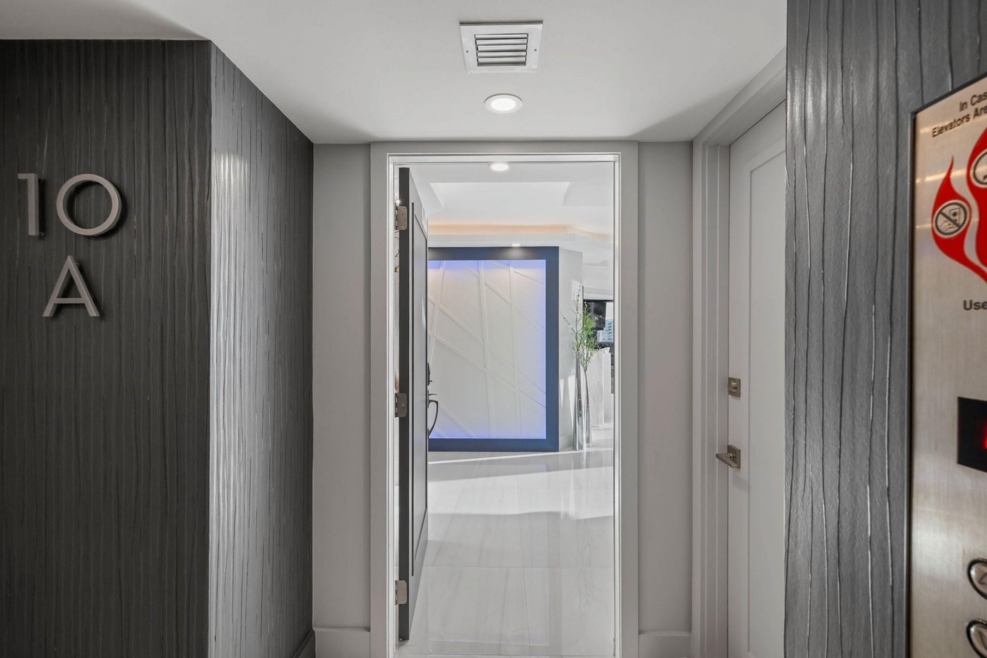 2800 E Sunrise Boulevard, Unit 10A, Fort Lauderdale, FL 33304 Photo