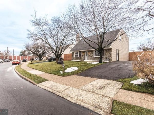 2865 NORCOM ROAD, PHILADELPHIA, PA 19154