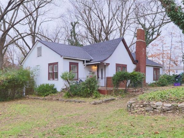 412 Springfield Street , Berryville, AR 72616