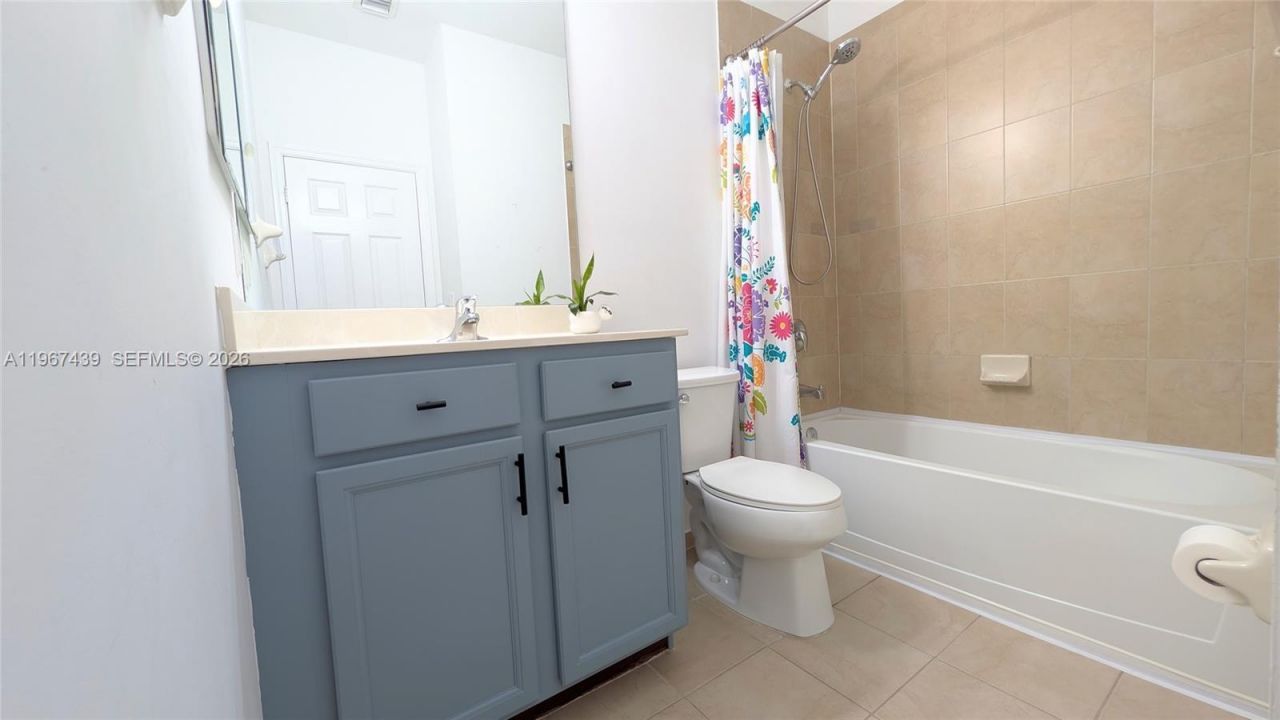 17038 SW 95th Ter, Miami, FL 33196 Photo