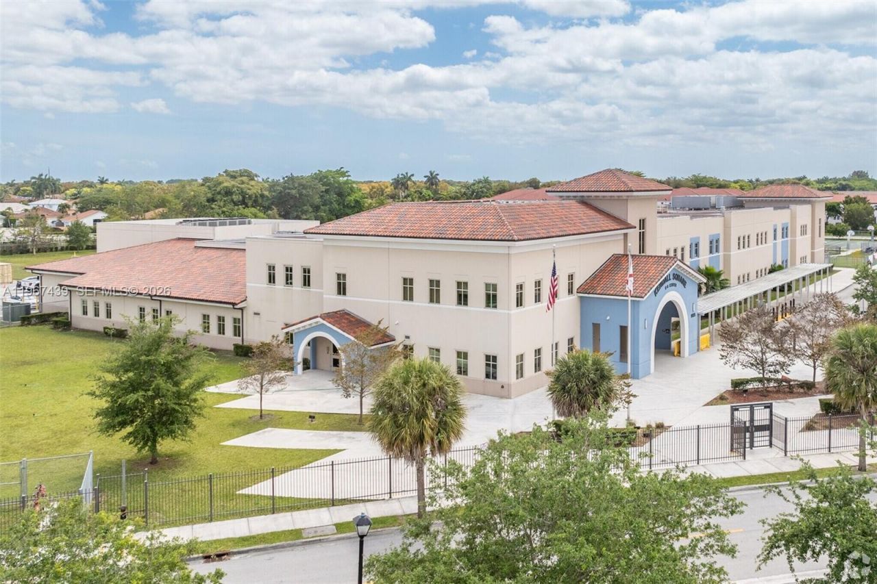 17038 SW 95th Ter, Miami, FL 33196 Photo