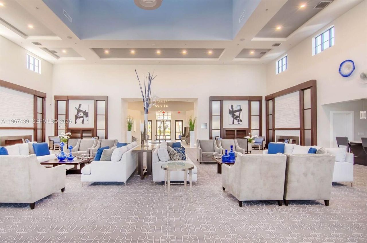 17038 SW 95th Ter, Miami, FL 33196 Photo