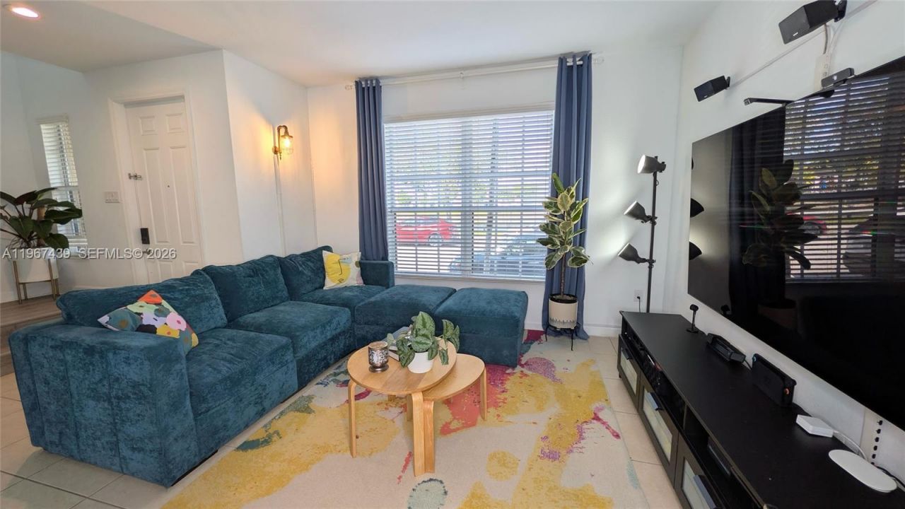 17038 SW 95th Ter, Miami, FL 33196 Photo