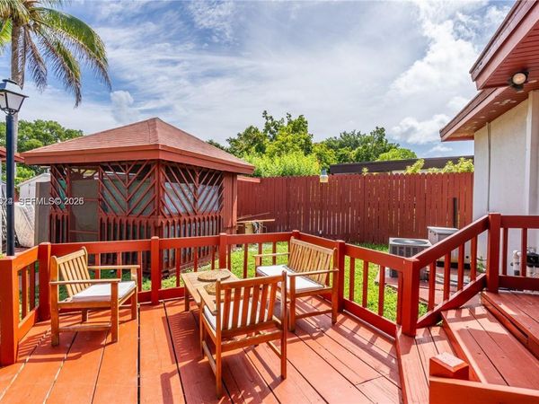 Unit 3, Miami, FL 33145