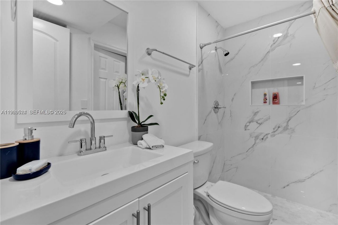 Please Call For Address, Unit 3, Miami, FL 33145 Photo