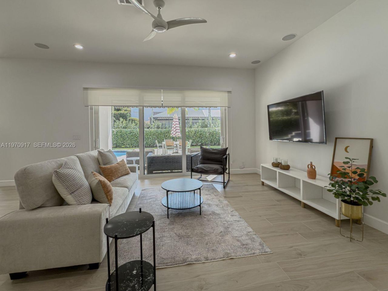 2556 Jardin Mnr, Weston, FL 33327 Photo