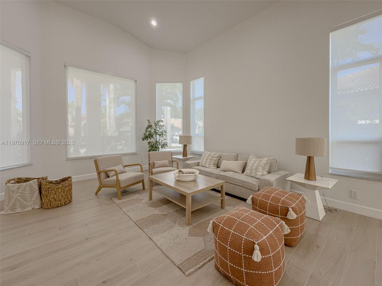 2556 Jardin Mnr, Weston, FL 33327 Photo