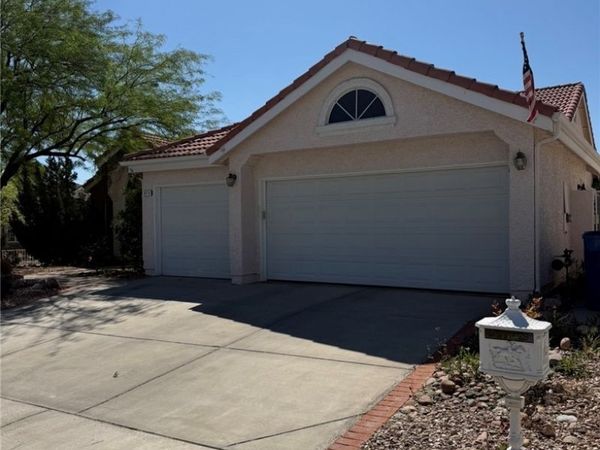 9713 Cascade Falls Avenue, Las Vegas, NV 89117