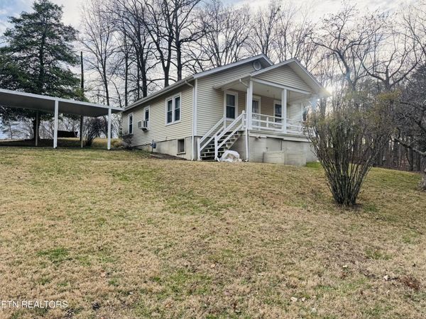 106 Echo Valley Rd, Rocky Top, TN 37769
