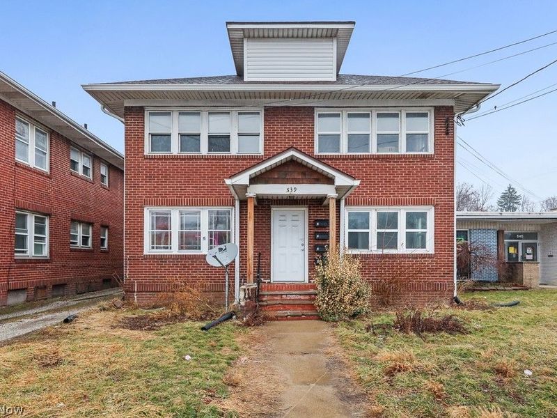 539 E Cuyahoga Falls Avenue, Akron, OH 44310 Photo 1