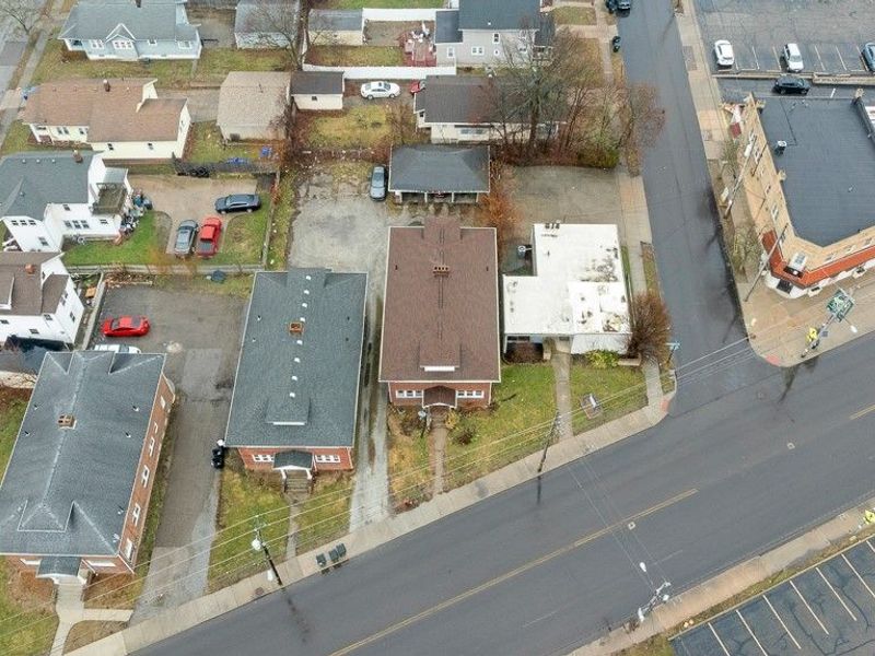 539 E Cuyahoga Falls Avenue, Akron, OH 44310 Photo 13