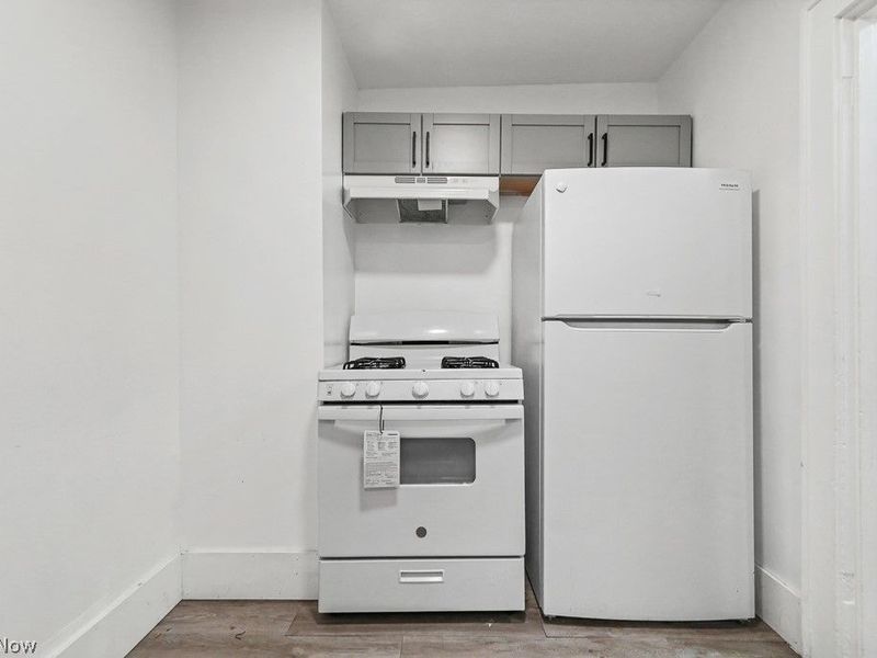 539 E Cuyahoga Falls Avenue, Akron, OH 44310 Photo 28