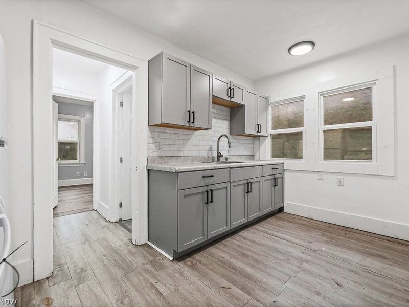 539 E Cuyahoga Falls Avenue, Akron, OH 44310 Photo 29