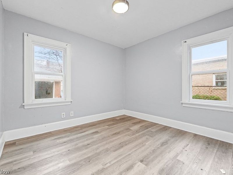 539 E Cuyahoga Falls Avenue, Akron, OH 44310 Photo 32