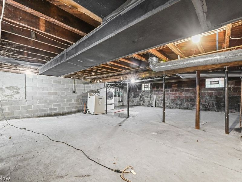 539 E Cuyahoga Falls Avenue, Akron, OH 44310 Photo 46