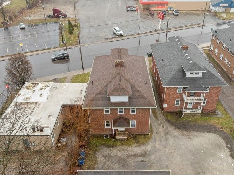 539 E Cuyahoga Falls Avenue, Akron, OH 44310 Photo 8