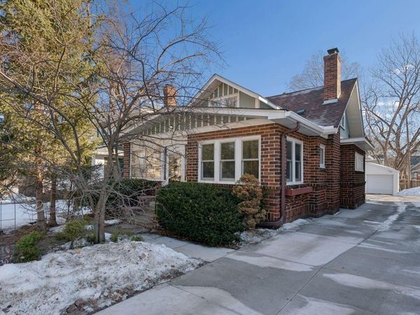 4003 Pillsbury Avenue S, Minneapolis, MN 55409