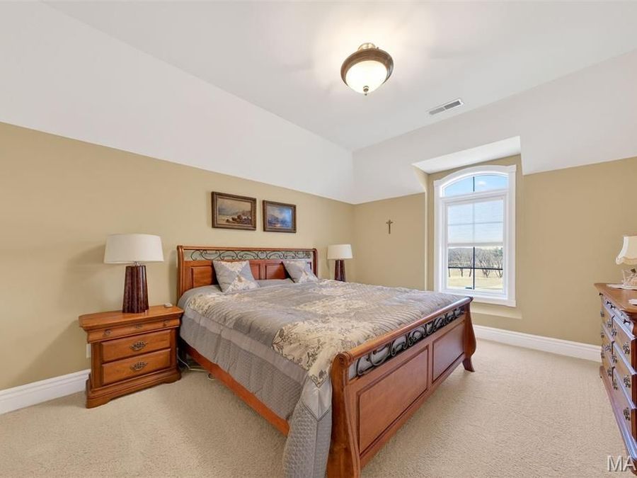Property Image 86